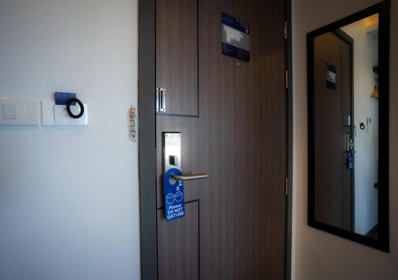 Hotel The Zleep Chonburi Extérieur photo